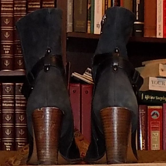 Clarks vegan boots - Picture 4 of 11